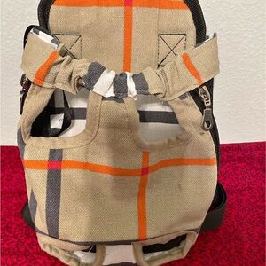 NWOT Pet Dog Carrier/Backpack SMALL